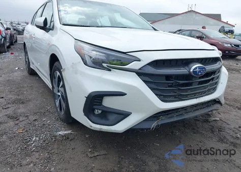 2024 Subaru Legacy Premium z USA, uszkodzony, nr VIN 4S3BWAD65R3029128